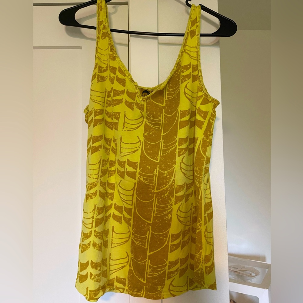 Kealopiko tank top